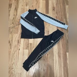 Nike track suit boys size 7
